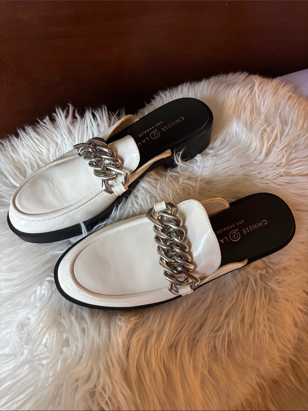 Chinese Laundry White Prada Slip-On Mules with Silver Chain Size 7.5